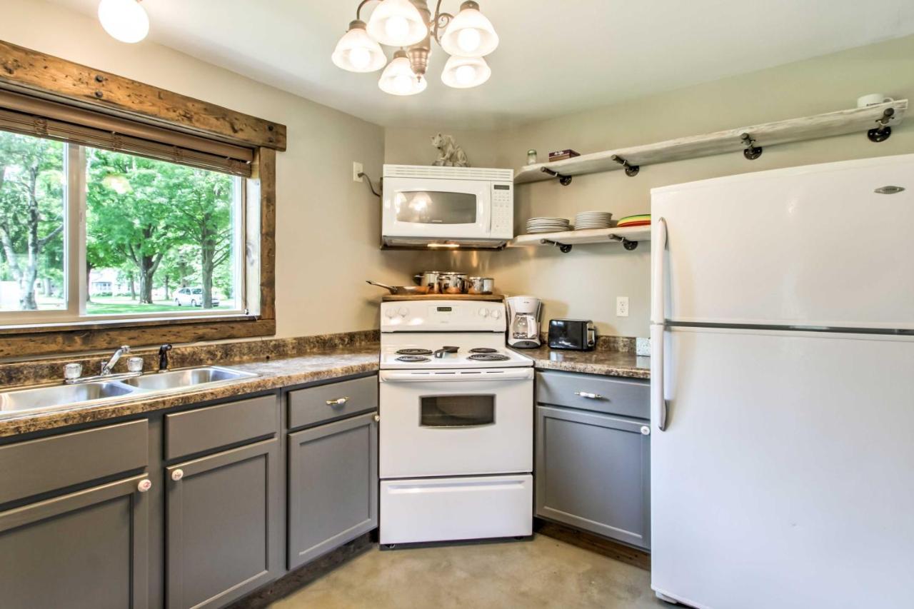Lake Pepin Cottage With Patio - Walk To The Marina! Exterior photo