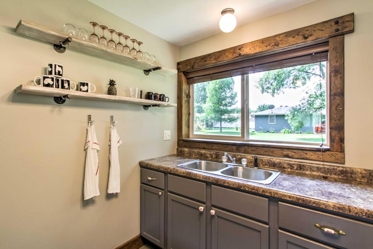 Lake Pepin Cottage With Patio - Walk To The Marina! Exterior photo