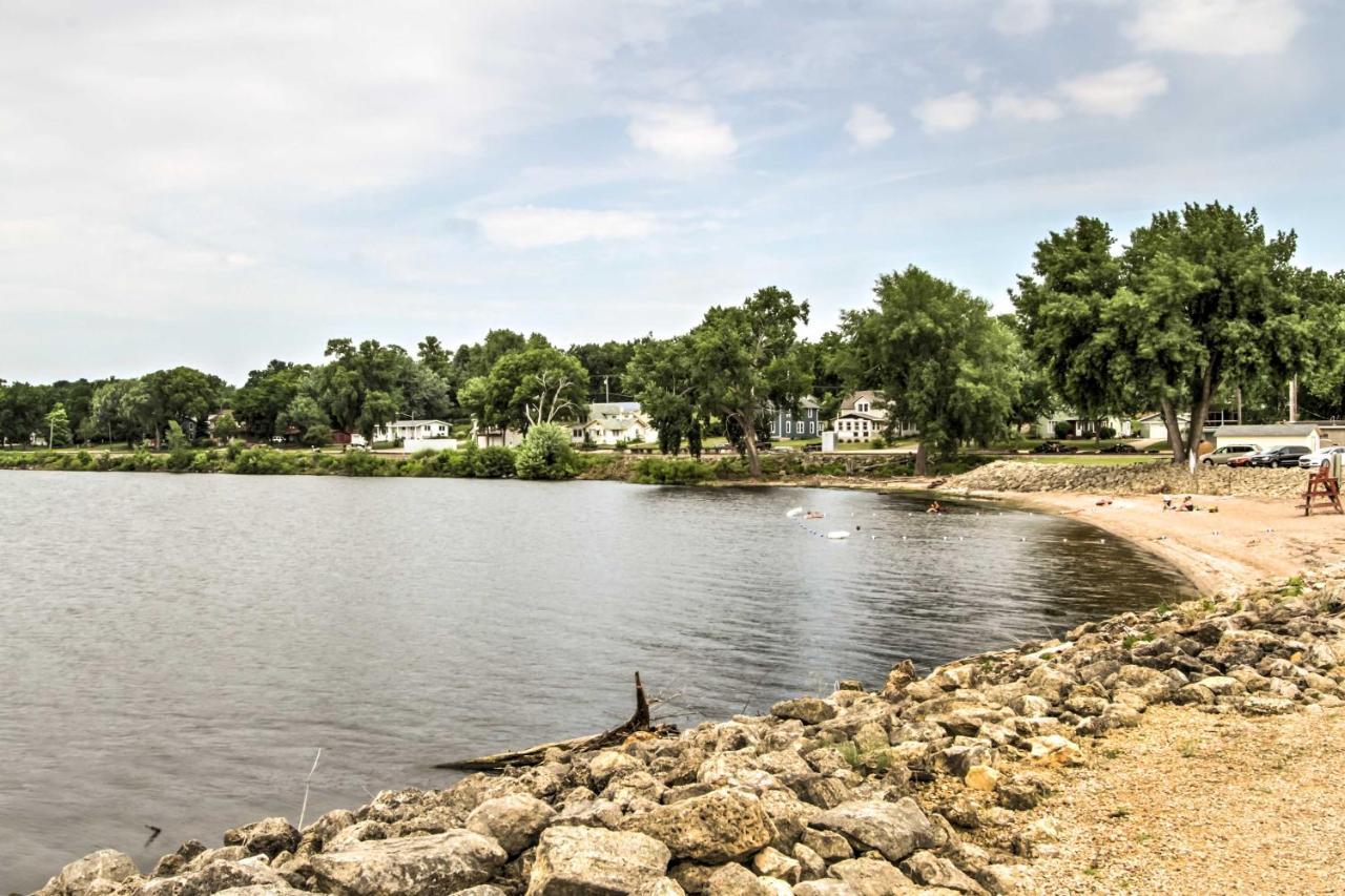Lake Pepin Cottage With Patio - Walk To The Marina! Exterior photo