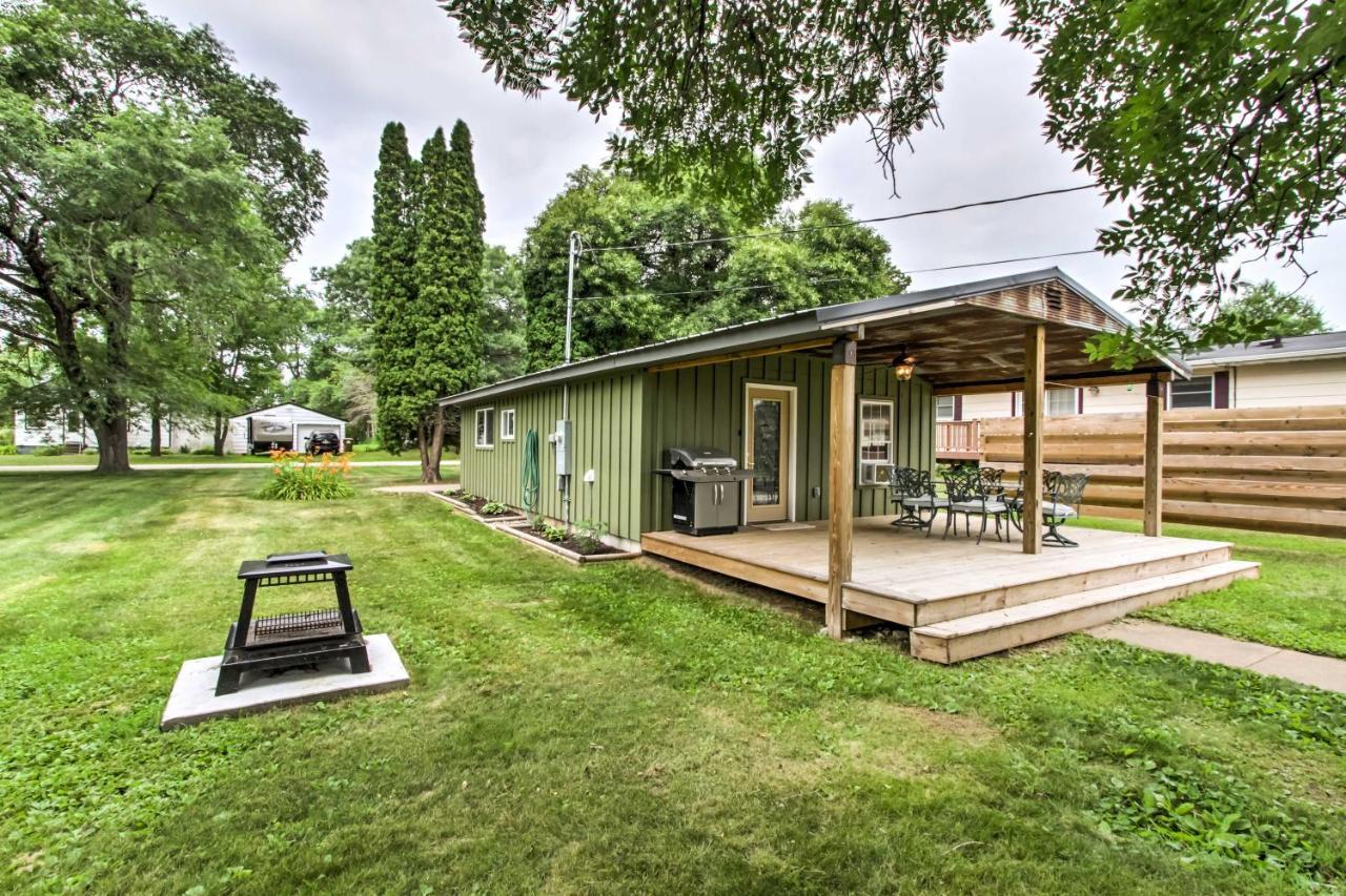 Lake Pepin Cottage With Patio - Walk To The Marina! Exterior photo